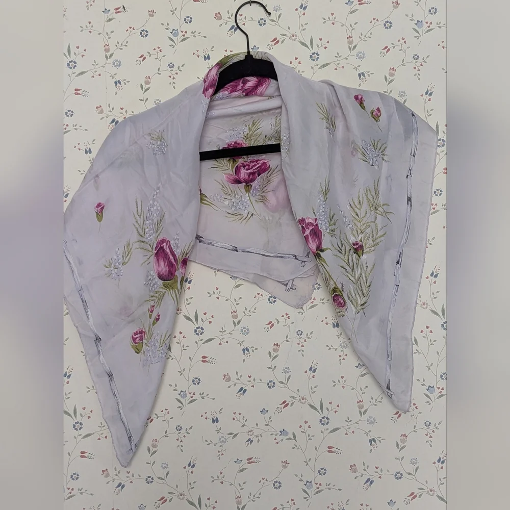 Vintage Silk Floral Sheer Scarf 30